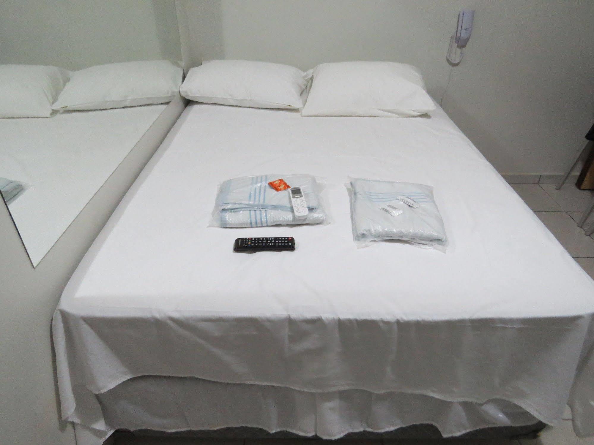 Hotel Dok Brasília Unidade águas Claras 3*